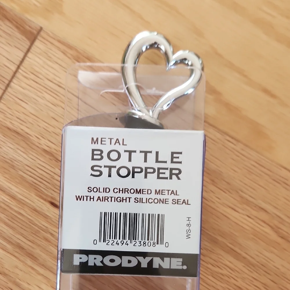 NIB Prodyne Silver Metal Bottle Stopper